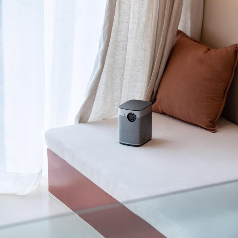 Halo - Smart Portable Projector - Ultra-Long Lifespan