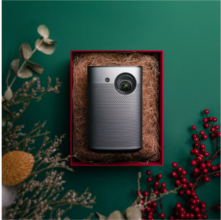 Halo - Smart Portable Projector - Portability